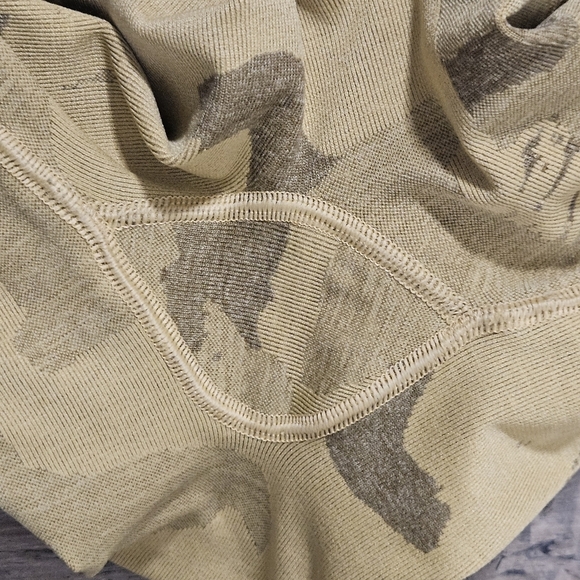 Gymshark Csmo leggings size medium - Picture 10 of 11